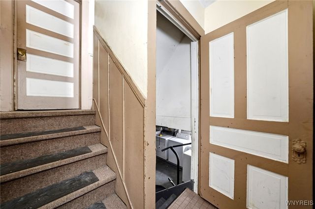 86 Kingston Place, Buffalo, NY 14210