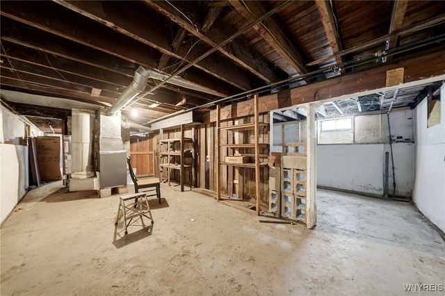 86 Kingston Place, Buffalo, NY 14210