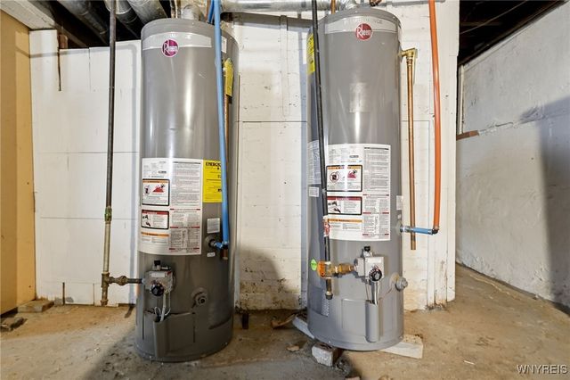 86 Kingston Place, Buffalo, NY 14210