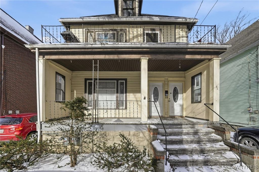 86 Kingston Place, Buffalo, NY 14210