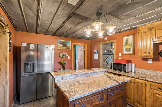 852 Highway 100, W, Centerville, TN 37033