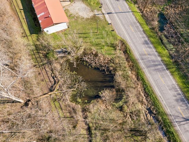 852 Highway 100, W, Centerville, TN 37033