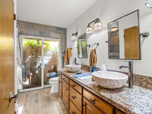 7258 N Pacific, Fresno, CA 93711