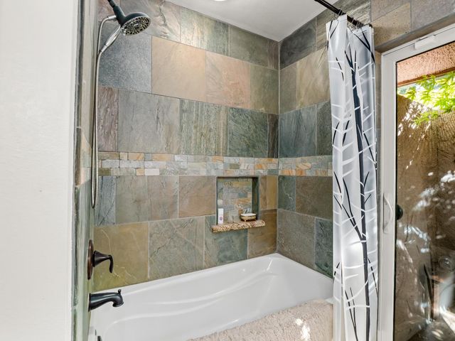 7258 N Pacific, Fresno, CA 93711