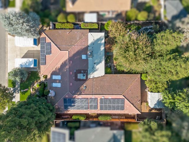 7258 N Pacific, Fresno, CA 93711