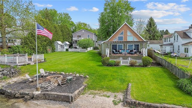 6591 Lakeshore Road, Cicero, NY 13039