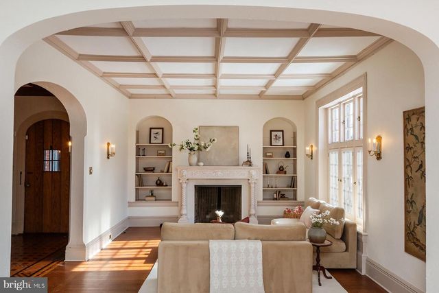 1021 MARIETTA AVE, Lancaster, PA 17603