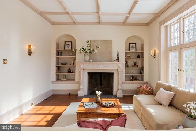 1021 MARIETTA AVE, Lancaster, PA 17603