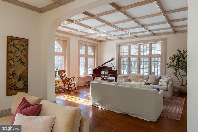 1021 MARIETTA AVE, Lancaster, PA 17603