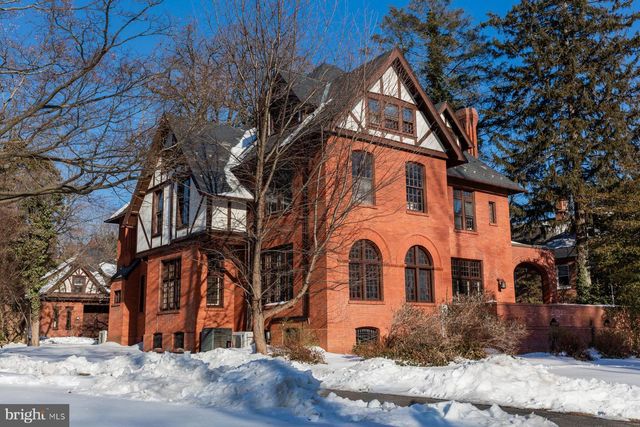 1021 MARIETTA AVE, Lancaster, PA 17603