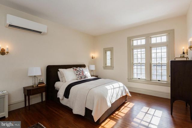 1021 MARIETTA AVE, Lancaster, PA 17603