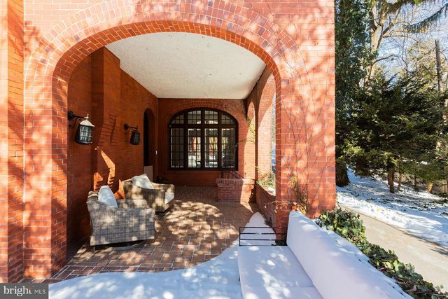 1021 MARIETTA AVE, Lancaster, PA 17603