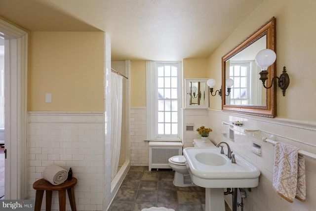 1021 MARIETTA AVE, Lancaster, PA 17603