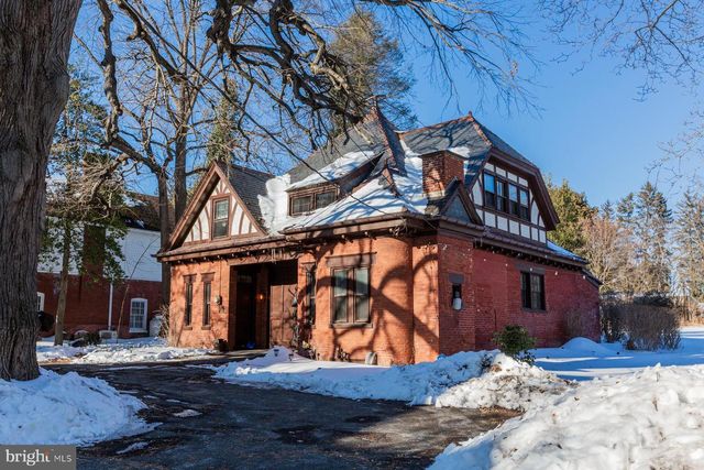 1021 MARIETTA AVE, Lancaster, PA 17603