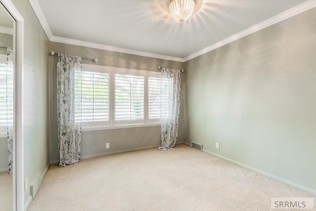 Image 18 of property listing at 173 S 15th Avenue, Pocatello, ID 83201