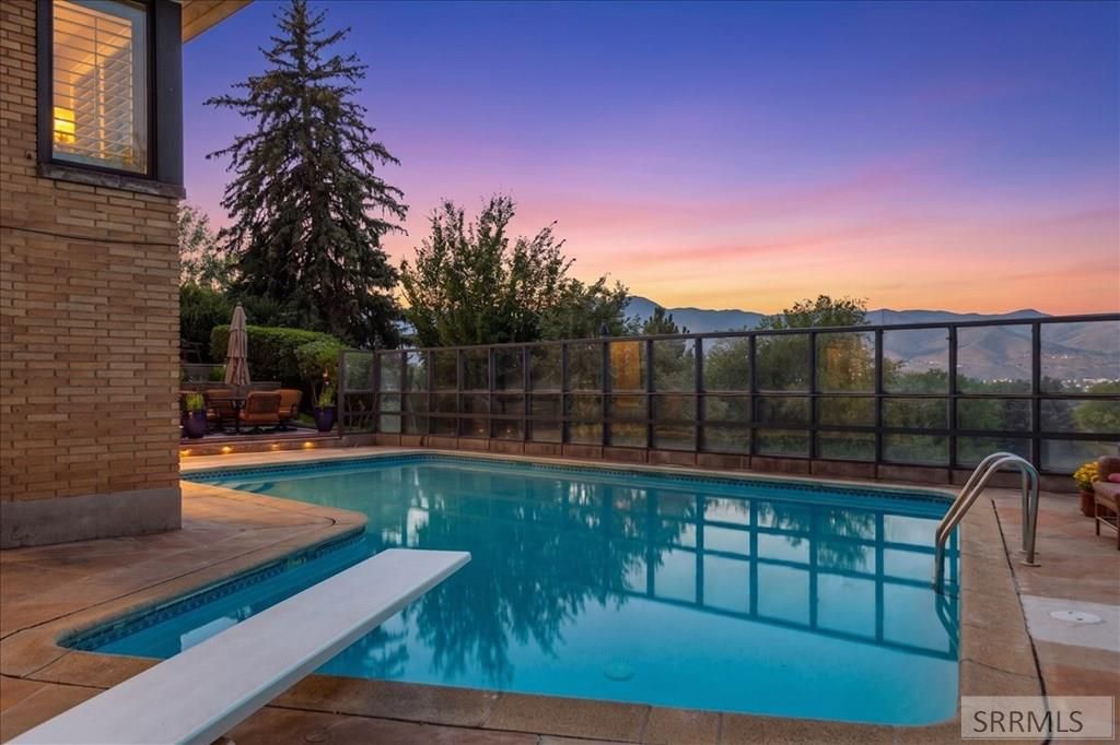 Image 2 of property listing at 173 S 15th Avenue, Pocatello, ID 83201