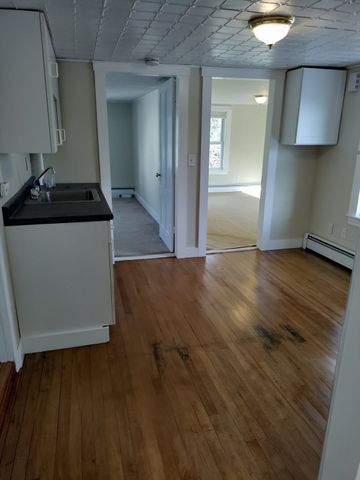 143 Chestnut St Unit 2, Marlborough, MA 01752