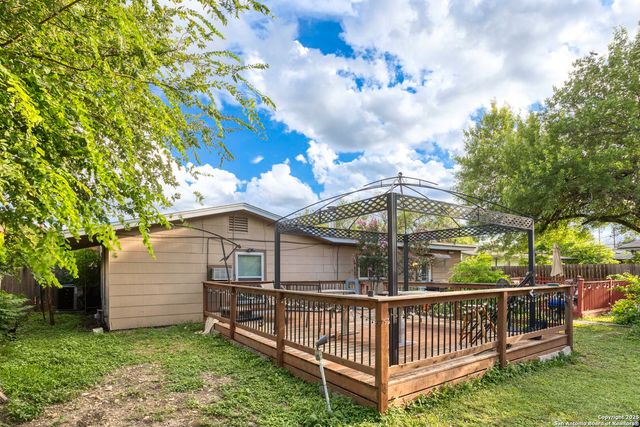 3615 Electra Dr, San Antonio, TX 78218