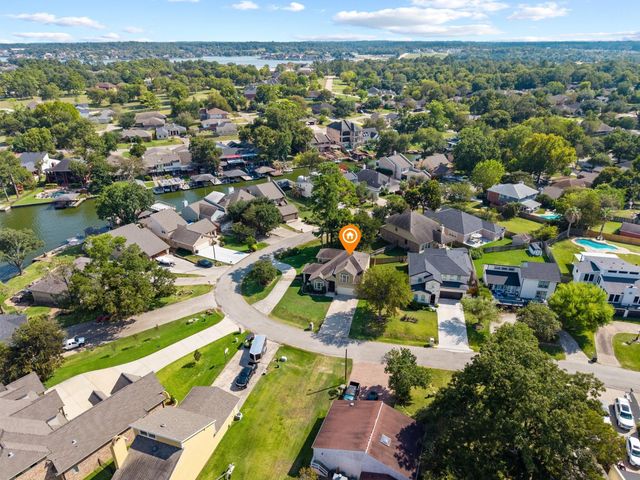 763 & 806 Lake View Drive, Montgomery, TX 77356