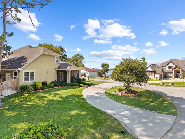 763 & 806 Lake View Drive, Montgomery, TX 77356