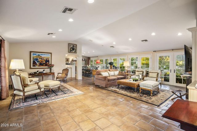 5635 E LINCOLN Drive 56, Paradise Valley, AZ 85253