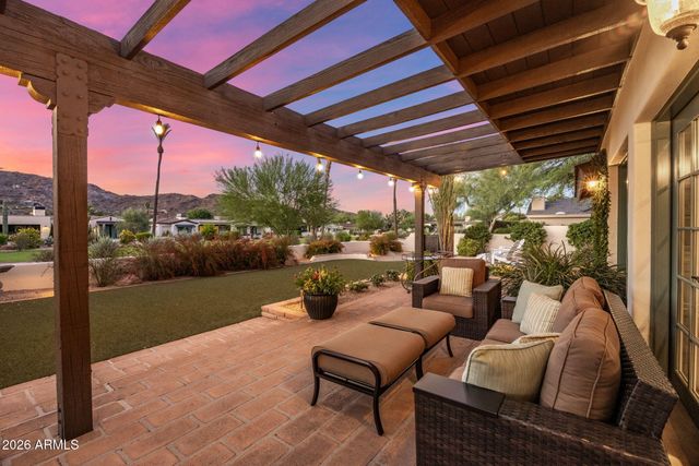 5635 E LINCOLN Drive 56, Paradise Valley, AZ 85253