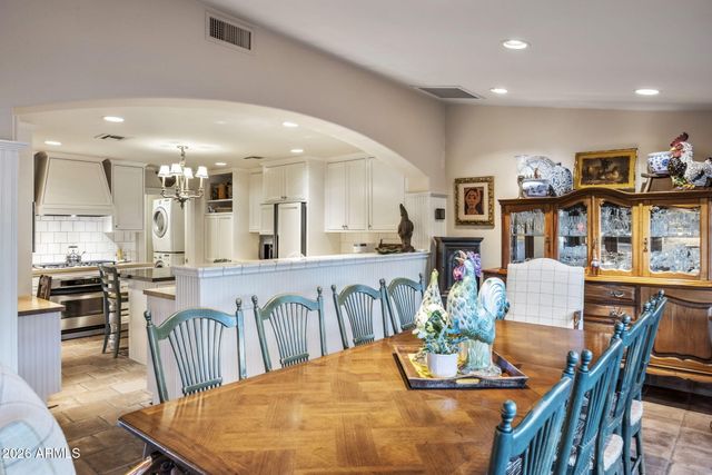 5635 E LINCOLN Drive 56, Paradise Valley, AZ 85253