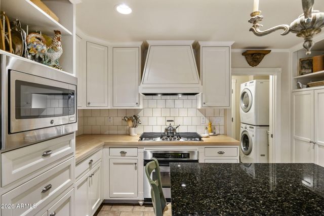 5635 E LINCOLN Drive 56, Paradise Valley, AZ 85253