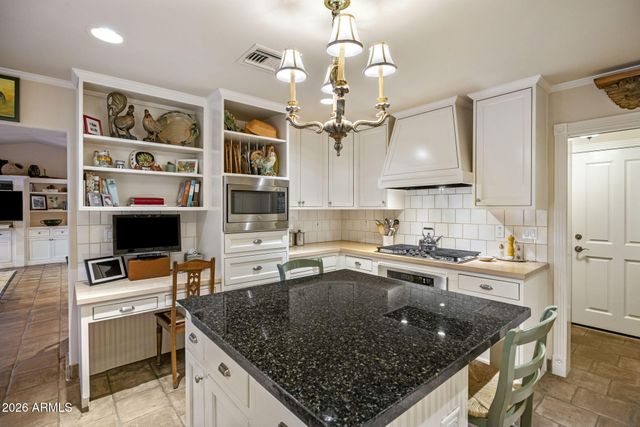 5635 E LINCOLN Drive 56, Paradise Valley, AZ 85253