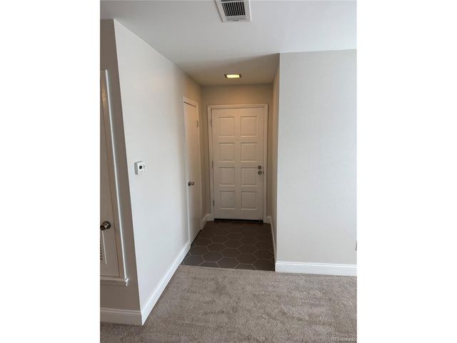 7175 S Gaylord St B, Centennial, CO 80122