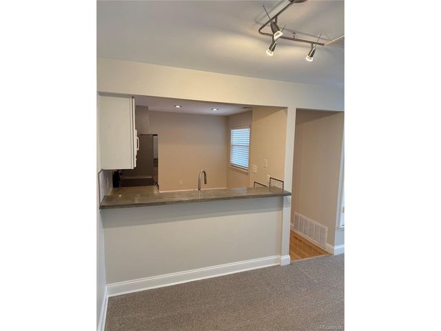 7175 S Gaylord St B, Centennial, CO 80122