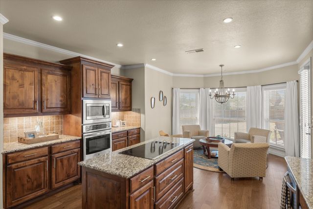 117 Lake Meadow Boulevard, Canton, TX 75103