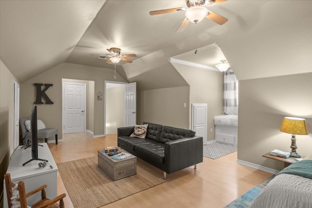 117 Lake Meadow Boulevard, Canton, TX 75103