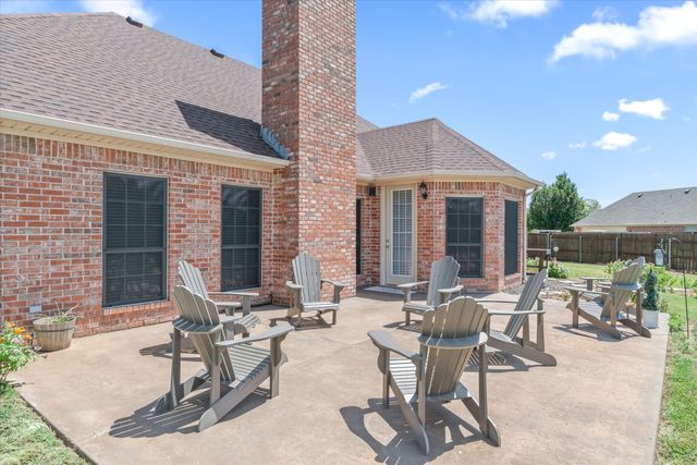117 Lake Meadow Boulevard, Canton, TX 75103