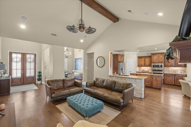 117 Lake Meadow Boulevard, Canton, TX 75103