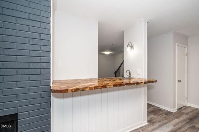 5961 Dixon Drive, Raleigh, NC 27609