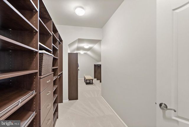 41960 BARNSDALE VIEW CT, Ashburn, VA 20148