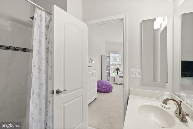 41960 BARNSDALE VIEW CT, Ashburn, VA 20148