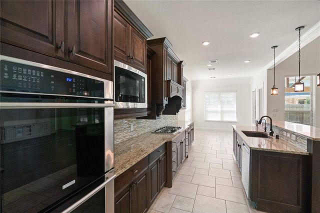 2710 Margaret Fall Ln, Katy, TX 77494