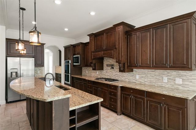 2710 Margaret Fall Ln, Katy, TX 77494