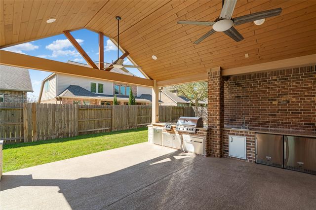 2710 Margaret Fall Ln, Katy, TX 77494