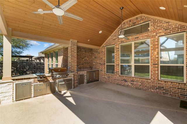 2710 Margaret Fall Ln, Katy, TX 77494