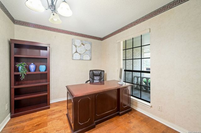 8415 Triple Crown, Fair Oaks Ranch, TX 78015