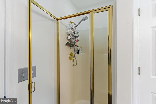 60 HAMPSHIRE CT, New Egypt, NJ 08533