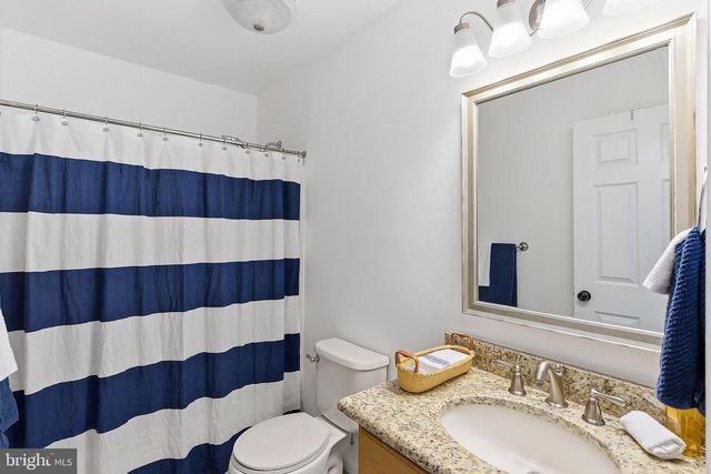 60 HAMPSHIRE CT, New Egypt, NJ 08533