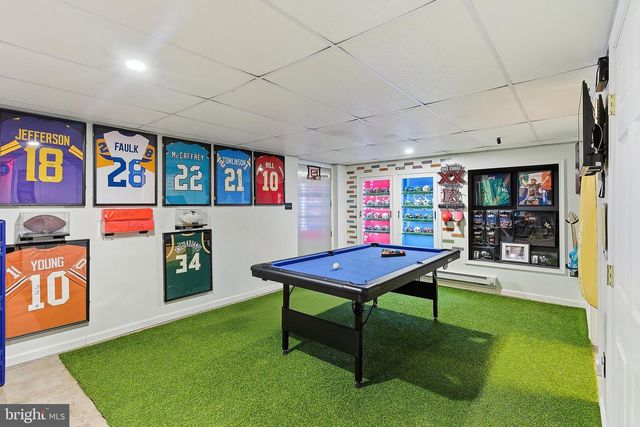 60 HAMPSHIRE CT, New Egypt, NJ 08533