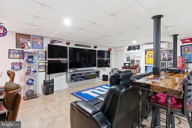 60 HAMPSHIRE CT, New Egypt, NJ 08533