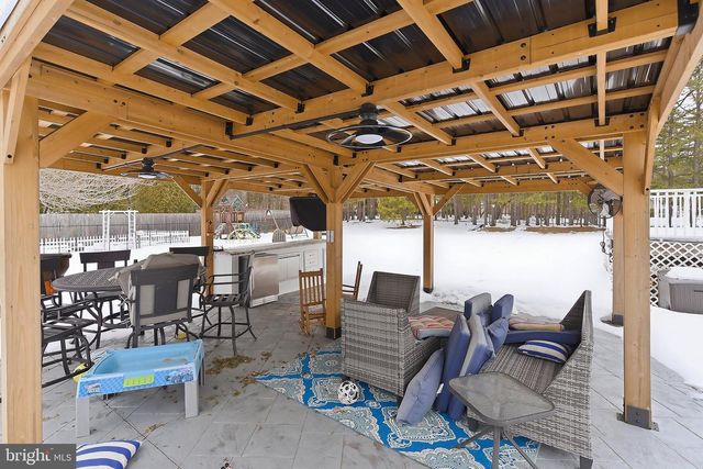 60 HAMPSHIRE CT, New Egypt, NJ 08533