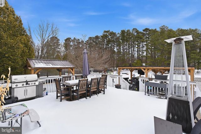 60 HAMPSHIRE CT, New Egypt, NJ 08533