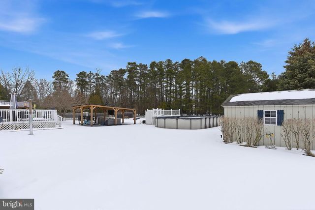 60 HAMPSHIRE CT, New Egypt, NJ 08533